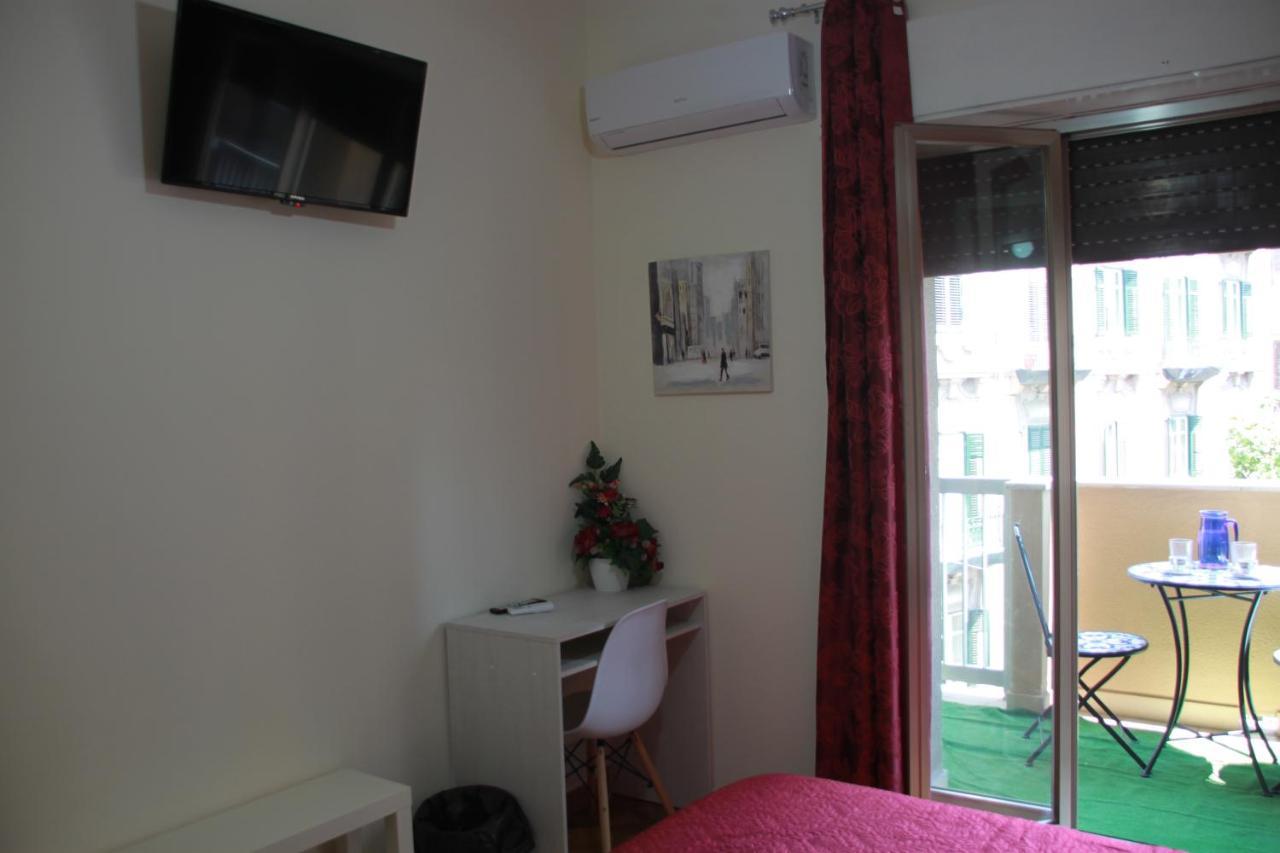 B&B Alexander-Room And Breakfast Palermo Eksteriør bilde